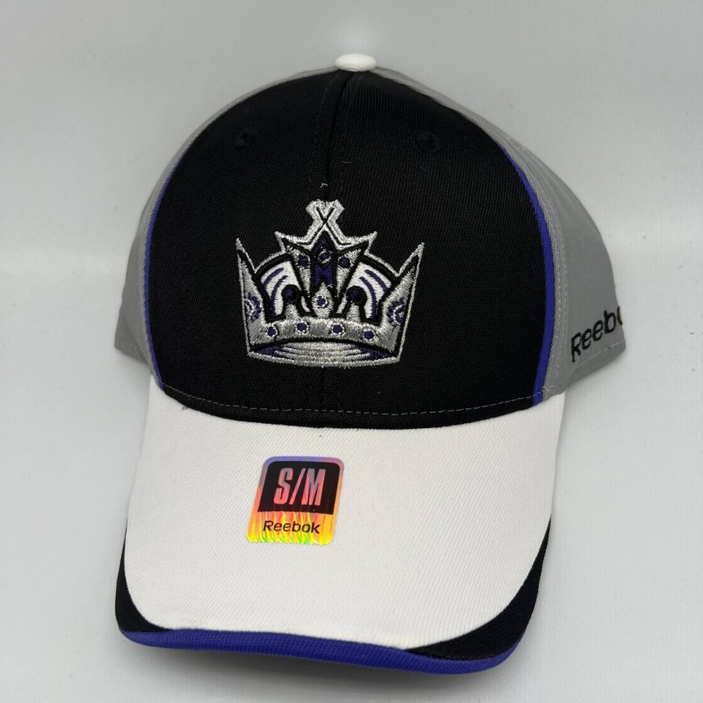Vintage Los Angeles LA‎ Kings NHL S/M Reebok Hat Stretch Fitted Cap Men New